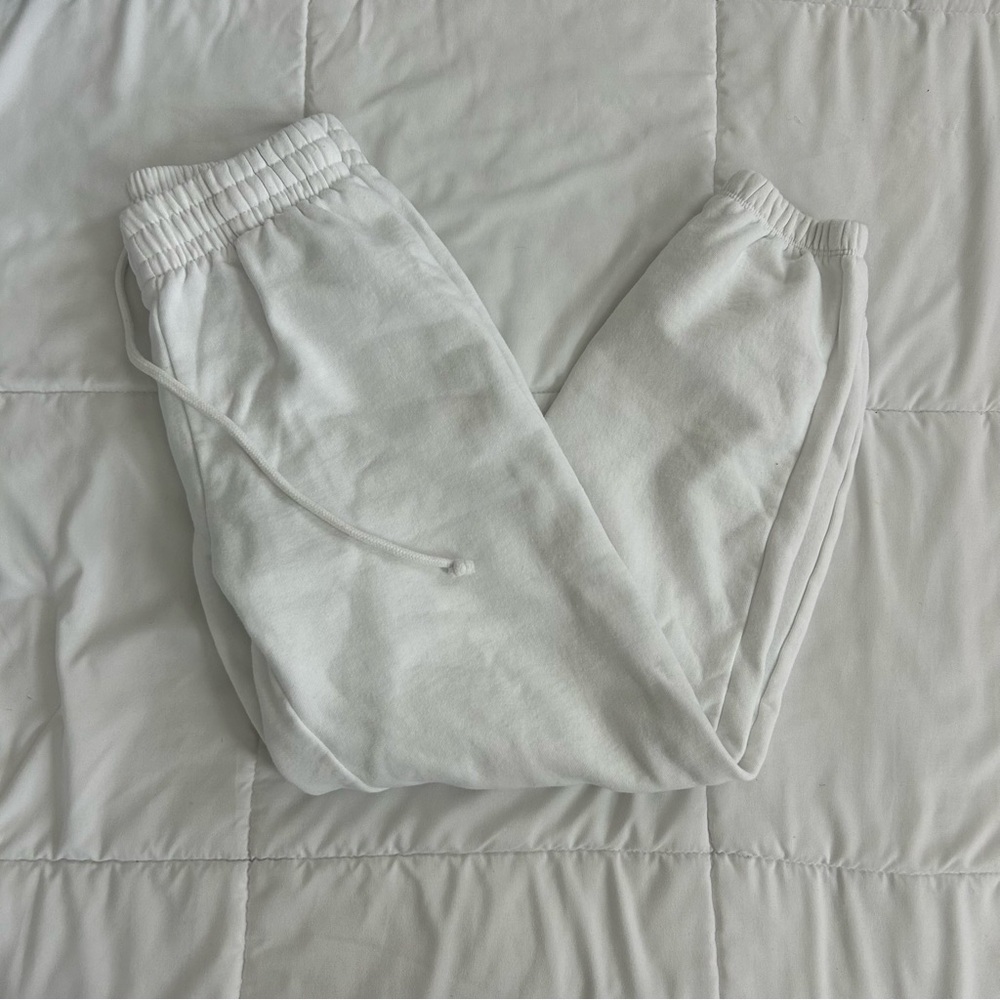 Garage white sweat pants